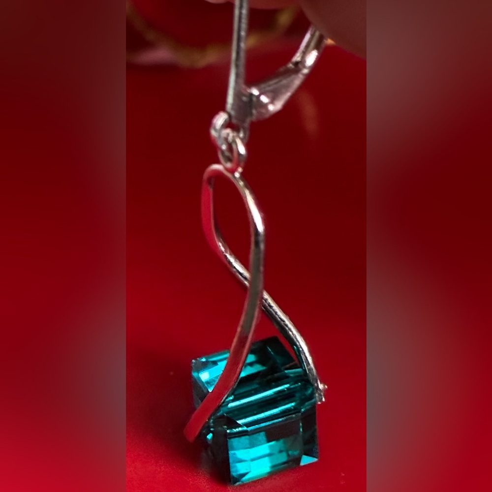 925 Silver Earrings,Elegant Silver and Blue Drop Earrings - Picture 4 of 9